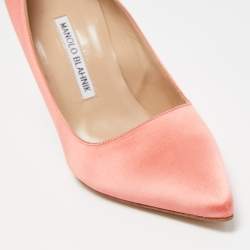 Pre Owned Manolo Blahnik Pink Satin Pointed Toe Pumps Size 37.5