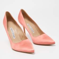 Pre Owned Manolo Blahnik Pink Satin Pointed Toe Pumps Size 37.5