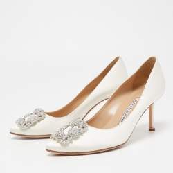 Pre Owned Manolo Blahnik White Satin Hangisi Pumps Size 36.5