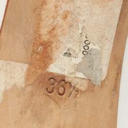 Pre Owned Manolo Blahnik Silver/White Leather  BB Pointed Toe  Pumps Size 36.5