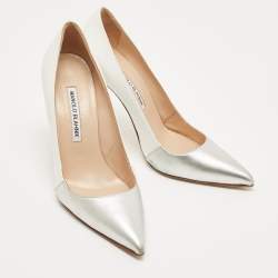 Pre Owned Manolo Blahnik Silver/White Leather  BB Pointed Toe  Pumps Size 36.5
