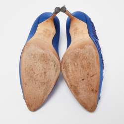 Pre Owned Manolo Blahnik Blue Satin Hangisi Crystal Embellished Pointed Toe Pumps Size 37
