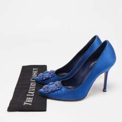 Pre Owned Manolo Blahnik Blue Satin Hangisi Crystal Embellished Pointed Toe Pumps Size 37