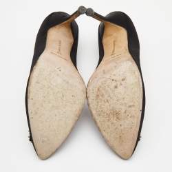 Pre Owned Manolo Blahnik Black Satin Hangisi Pumps Size 38
