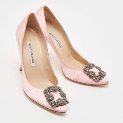Manolo Blahnik Pink Satin Hangisi Crystal Embellished Pointed Toe Pumps Size 38