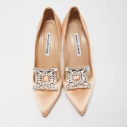 Pre Owned Manolo Blahnik Beige Satin Borlak Pointed Toe Pumps Size 37.5