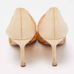 Pre Owned Manolo Blahnik Beige Lace and Satin Hangisi Crystal Embellished Pointed Toe Pumps Size 39.5