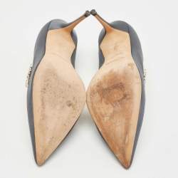 Pre Owned Manolo Blahnik Grey Satin Nadira Pumps Size 37