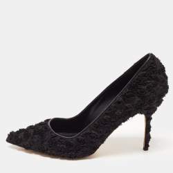 Pre Owned Manolo Blahnik Black Floral Lace Pointed Toe Pumps Size 39