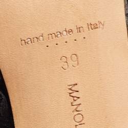 Pre Owned Manolo Blahnik Black Floral Lace Pointed Toe Pumps Size 39