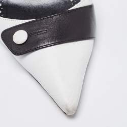 Pre Owned Manolo Blahnik White/Black Leather Ankle Wrap Pumps Size 38