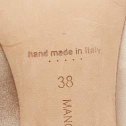 Pre Owned Manolo Blahnik Beige Satin Okkaava Pumps Size 38