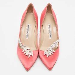Pre Owned Manolo Blahnik Pink Satin Nadira Pumps Size 38.5
