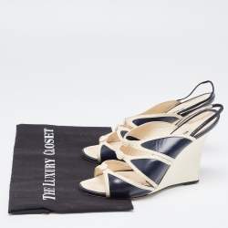 Pre Owned Manolo Blahnik Cream/Blue Leather Wedge Slingback Sandals Size 39