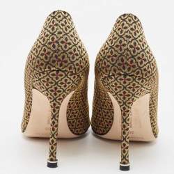Pre Owned Manolo Blahnik Gold Fabric Hangisi Pointed Pumps Size 38