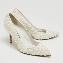 Pre Owned Manolo Blahnik White Floral Lace Pointed Toe Pumps Size 38.5