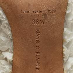 Pre Owned Manolo Blahnik White Floral Lace Pointed Toe Pumps Size 38.5