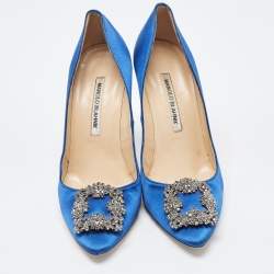 Pre Owned Manolo Blahnik Blue Satin Hangisi Pumps Size 38.5