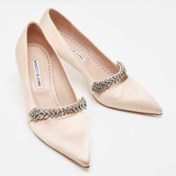 Pre Owned Manolo Blahnik Light Pink Satin Crystal Embellished Pumps Size 38