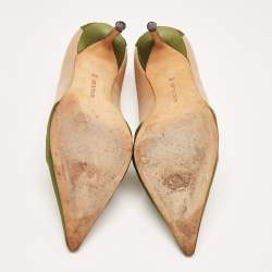 Pre Owned Manolo Blahnik Green/Beige Satin Scallop Pumps Size 38