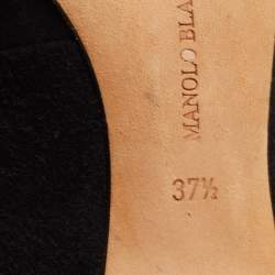 Pre Owned Manolo Blahnik Black Suede Flower Applique Pointed Toe Pumps Size 37.5