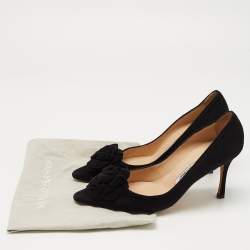 Pre Owned Manolo Blahnik Black Suede Flower Applique Pointed Toe Pumps Size 37.5