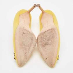 Manolo Blahnik Yellow Satin Hangisi Pumps Size 39