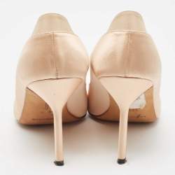 Manolo Blahnik Beige Satin Pointed Toe Pumps Size 38.5