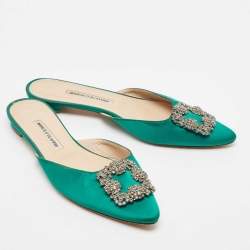 Pre Owned Manolo Blahnik Green Satin Hangisi Flat Mules Size 39