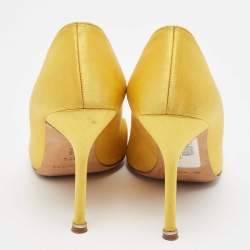 Pre Owned Manolo Blahnik Yellow Satin Hangisi Pumps Size 38.5