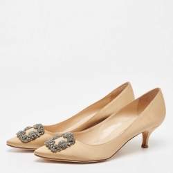 Manolo Blahnik Gold Satin Hangisi Pumps Size 42