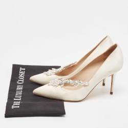 Pre Owned Manolo Blahnik White Satin Nadira Pumps Size 37