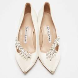 Pre Owned Manolo Blahnik White Satin Nadira Pumps Size 37