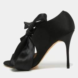 Manolo Blahnik Black Satin Bow Tie Sandals Size 40