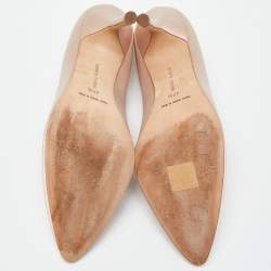 Manolo Blahnik Light Pink Satin Hangisi Crystal Embellished Pointed Toe Pumps Size 40.5 