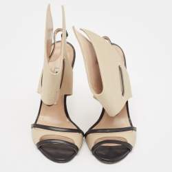 Manolo Blahnik Beige/Black Canvas and Leather Ankle Strap Sandals Size 37.5