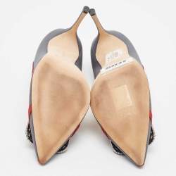 Pre Owned Manolo Blahnik Grey Satin and Canvas Gotrian Pumps Size 39