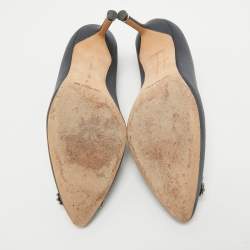 Manolo Blahnik Blue Satin Hangisi Pumps Size 37
