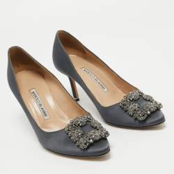 Manolo Blahnik Blue Satin Hangisi Pumps Size 37