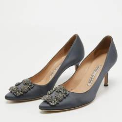 Manolo Blahnik Blue Satin Hangisi Pumps Size 37