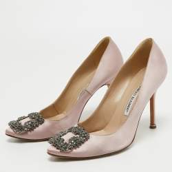 Pre Owned Manolo Blahnik Light Purple Satin Hangisi Pumps Size 37.5