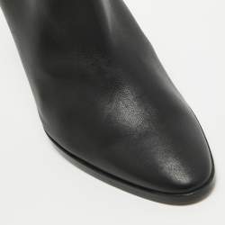 Pre Owned Manolo Blahnik Black Leather Mules Size 37.5