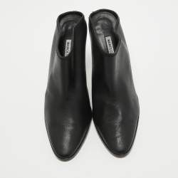 Pre Owned Manolo Blahnik Black Leather Mules Size 37.5