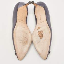 Pre Owned Manolo Blahnik Grey Satin Hangisi Pumps Size 39