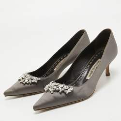 Pre Owned Manolo Blahnik Grey Satin Crystal Embellished Pumps Size 38