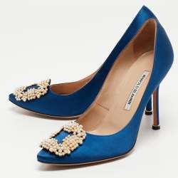 Pre Owned Manolo Blahnik Blue Satin Hangisi Pumps Size 38.5