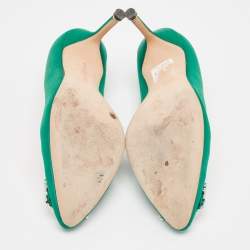 Pre Owned Manolo Blahnik Green Satin Hangisi Pumps Size 38