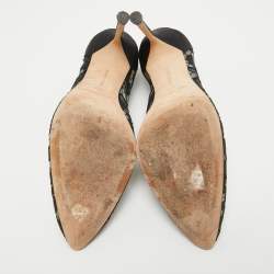 Pre Owned Manolo Blahnik Black Lace and Satin Hangisi Pumps Size 40.5