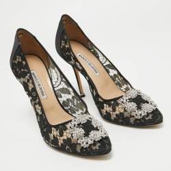 Pre Owned Manolo Blahnik Black Lace and Satin Hangisi Pumps Size 40.5