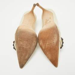 Pre Owned Manolo Blahnik Cream Satin Crystal Embellished Pumps Size 38